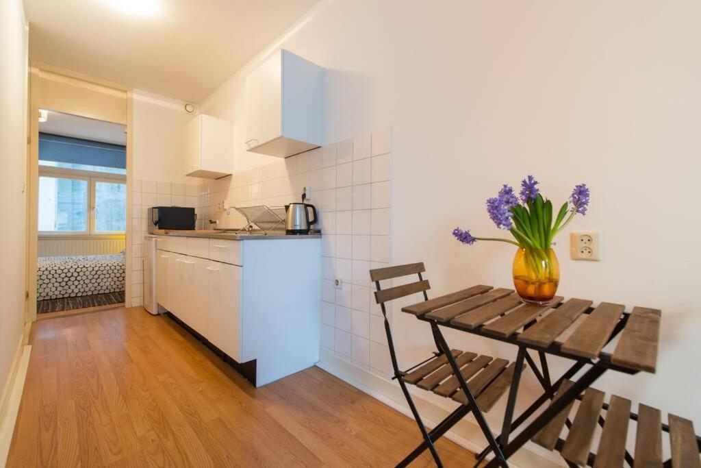 Charming Apartment In City Center Ámsterdam Exterior foto
